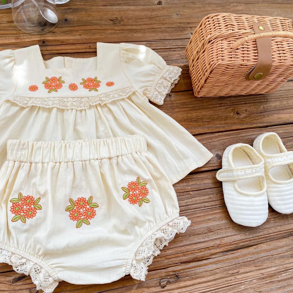 0~2Y 2022 Summer Ins Baby Flower Embroidered Short-Sleeved Top Flower Bread Shorts Girl Baby 2-Piece Suit Wholesale Baby Clothes