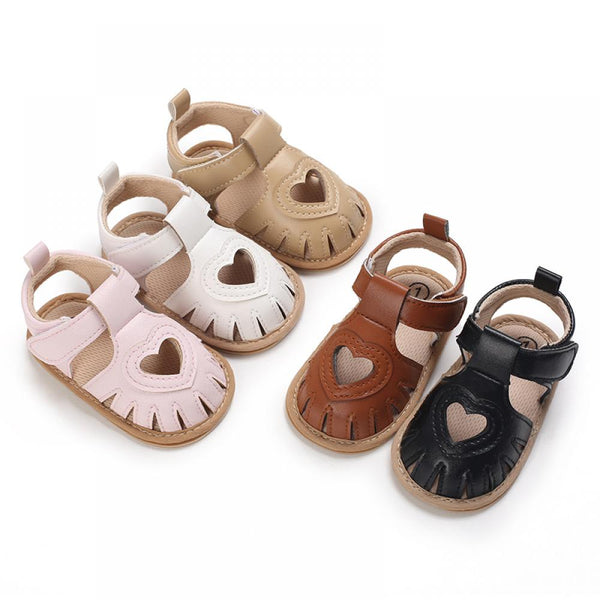 Newborn Baby Girls Summer 0-1 Year Old Heart Hollow Breathable Sandals Girls Shoes Wholesale