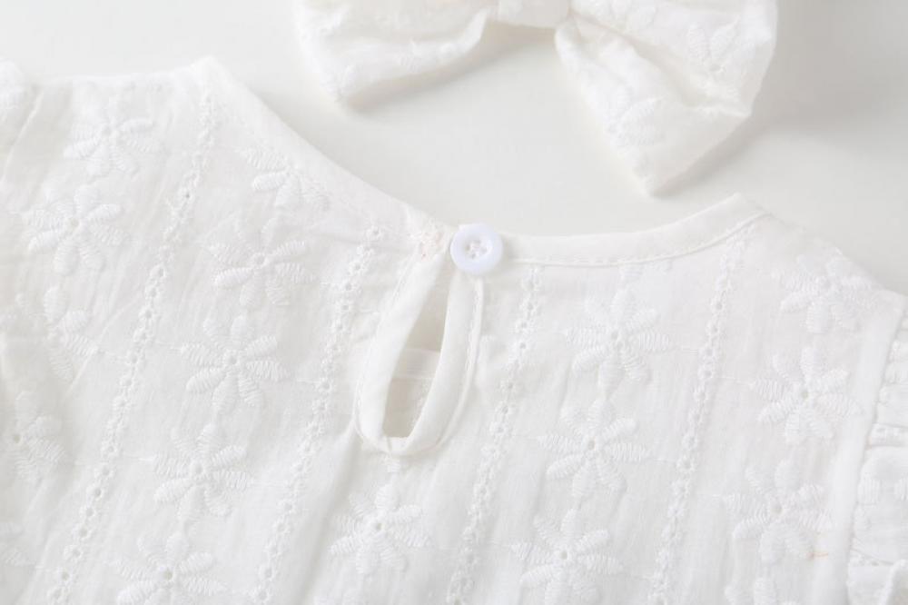 Newborn Baby Girls Summer Lace Breathable Cotton Fly Sleeve Solid Color Romper Wholesale Baby Rompers